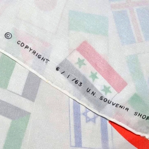 Vintage Scarf United Nations 1960s - Picture 4 of 15